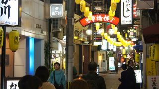 別名「思案橋グルメ通り」