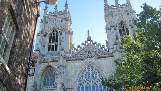 ヨーク・ミンスターはヨークのシンボルでしょう