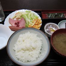 朝食　軽め