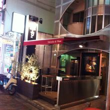 おしゃれな外観