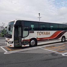 池袋〜富山を結んでいるバス会社です。