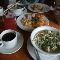 朝食のフォー作ってくれます