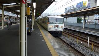 熱海駅 --- まさに「伊豆」の玄関口です。