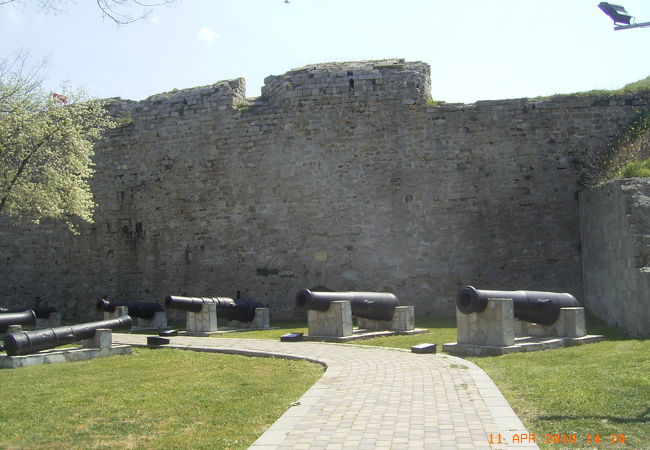 海軍の管轄です。