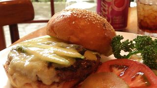 東海岸っぽいハンバーガー屋