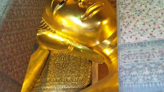 ワットポー…こんなに大きいのはなぜ？