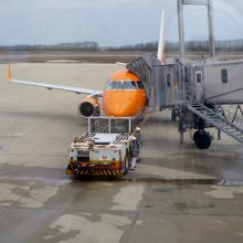 福岡行　ＦＤＡ機に搭乗