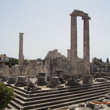 アポロン神殿跡です。