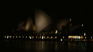 夜景が暗いかな・・・。