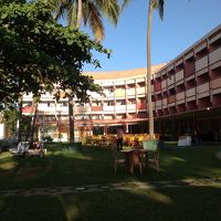 海側からホテルを撮影