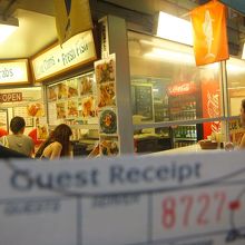 番号が呼ばれるのを待ちます。