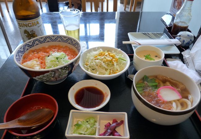 伊勢丹にある歌行燈での昼食