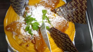 パンも売ってるケーキ屋さん