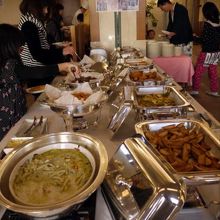 バイキングの夕食です 