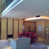 スイートのリビング