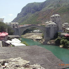 美しい橋です。