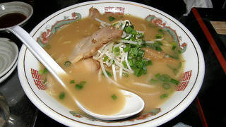 南紀白浜☆温泉街の和歌山ラーメン屋さん