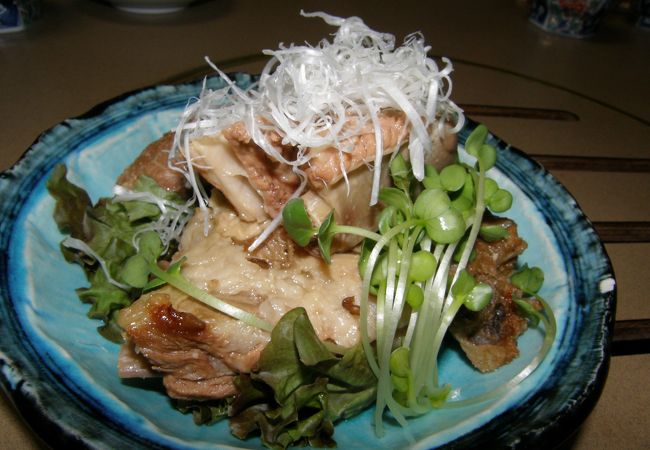徳之島☆おすすめはゴーヤと豚肉の味噌炒め。味噌がおいしい。