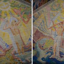 オスロ大聖堂内の天井画。新しいスタイルと色使いにびっくり。