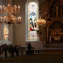 オスロ大聖堂でたまたま見られた聖歌の練習風景。
