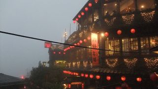 神秘的な雰囲気