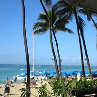 ホテルからビーチへ出る通路から