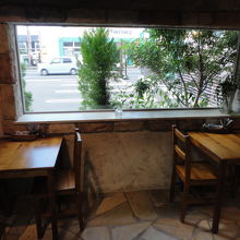 ｲｰﾄｲﾝｽﾍﾟｰｽ