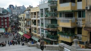 聖ポール天主堂へ行く途中です