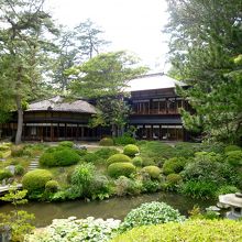 手漉きガラスが珍しい