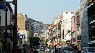 チャガルチ駅方向にショッピング！