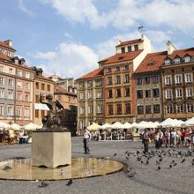 噴水も可愛らしい広場