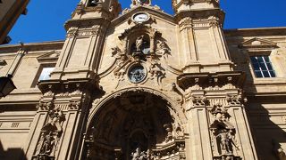 旧市街のバロックの教会