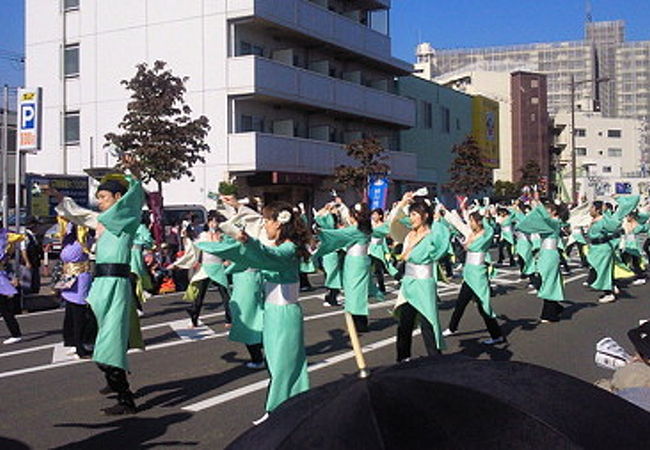 鶴瀬駅でよさこい