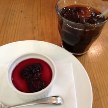 最後のデザートと飲物