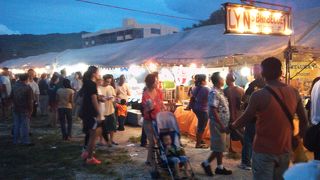 ちょっとしたお祭りです。