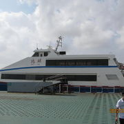 嵩明島へ行く高速船は長江隧橋のバス路線に負けた。