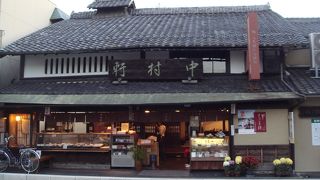 風情あるお店で京都の和菓子を堪能できます♪
