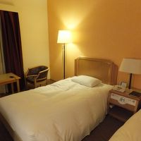 可も不可もなく