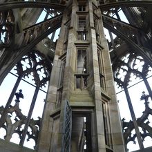 これが最後の階段です