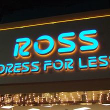 サイズ別に並んでいるので探しやすい♪