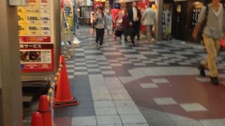 飲食店が目白押しです