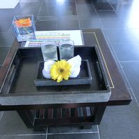 スパでは冷たいお絞りとお水でお出迎えです。