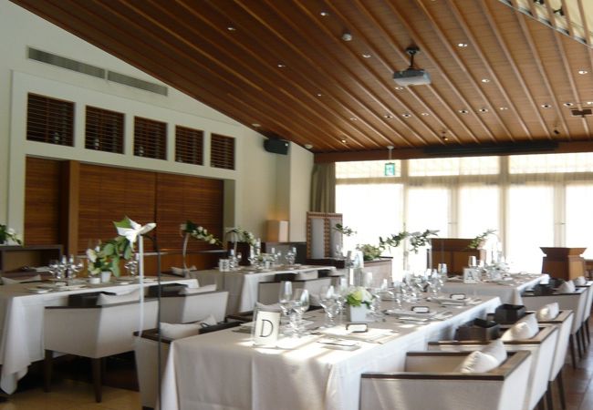 ロケーションがとても良いレストランです。