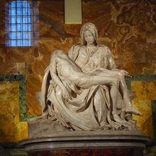 ミケランジェロのピエタ。