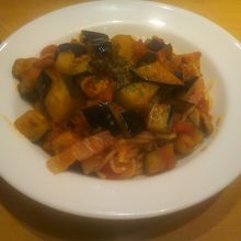 メランザーネ（茄子とベーコンのトマトスパゲッティー）