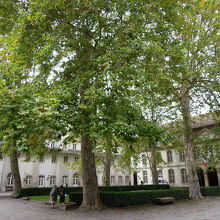 Rixheimの村役場　博物館は，この建物の中です．