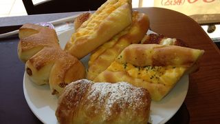 ゆっくりカフェで朝ごはん！