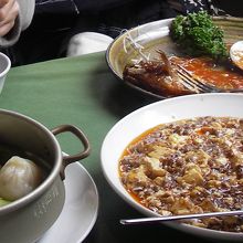 麻婆と蒸しもの