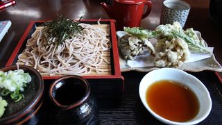 天ぷらそばの天ぷらがおいしい