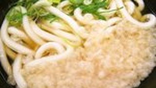 210円のかけうどんです
